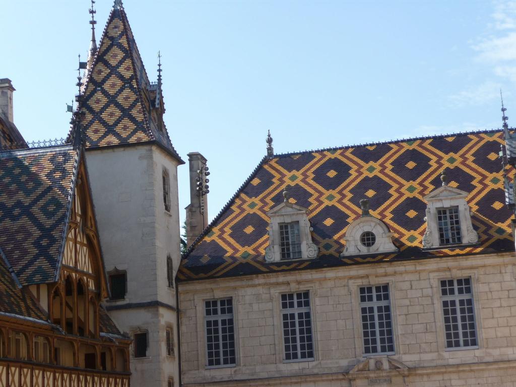 Appart' Spa Et Sauna Privatif Au Coeur De Beaune Bagian luar foto
